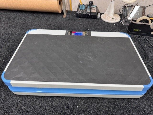 Health Station Vibration Plate Carousel 1