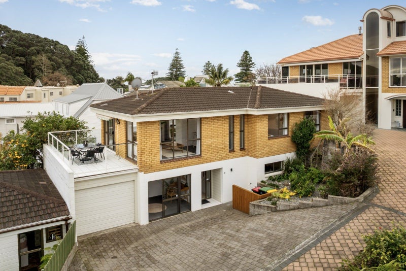 Image 1 of 29