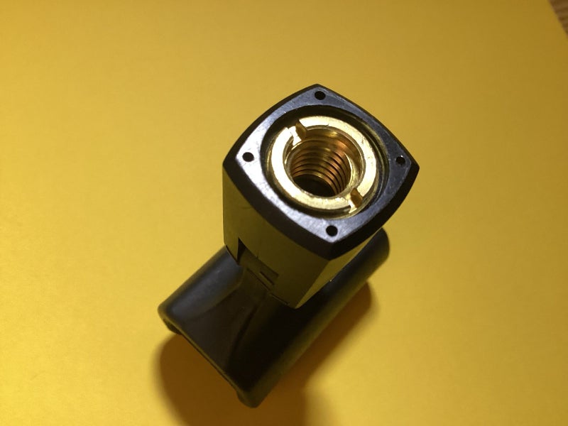 Sennheiser MZQ 200 clip for K6 and K6P series microphones Carousel 2