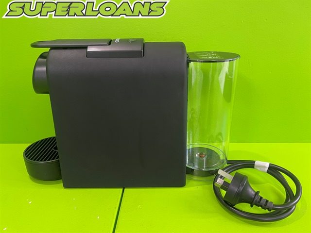 ** DELONGHI NESPRESSO ESSENZA MINI MACHINE ** Carousel 1
