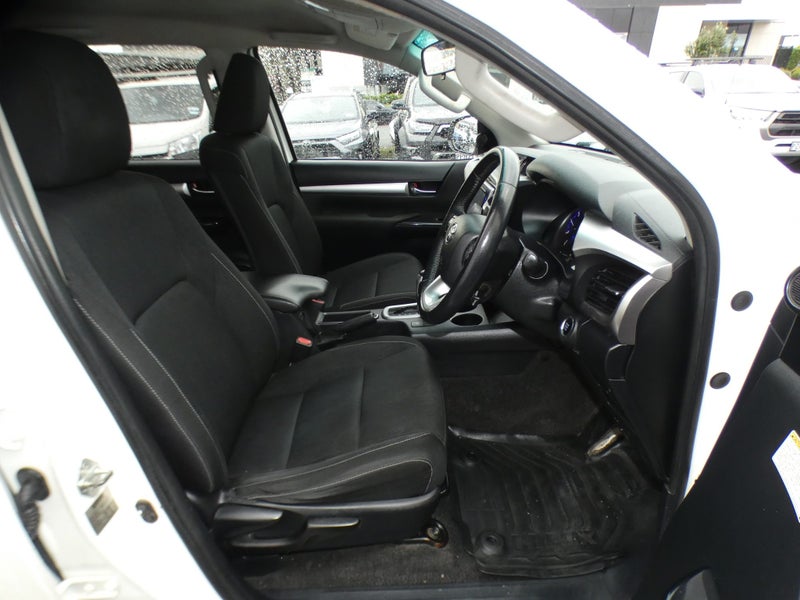 2020 Toyota Hilux SR5 2WD Auto62866858217091112