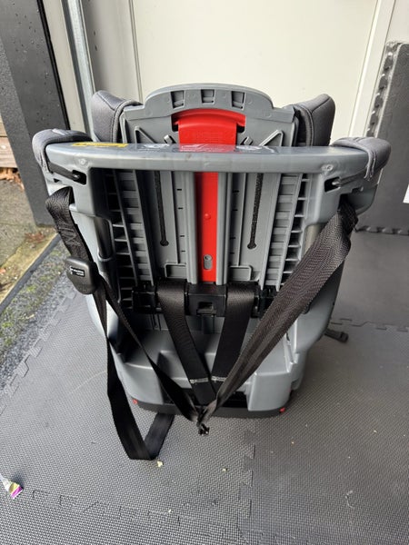 Britax Grow With You Clicktight Booster Seat Grey Contour62936674205569114