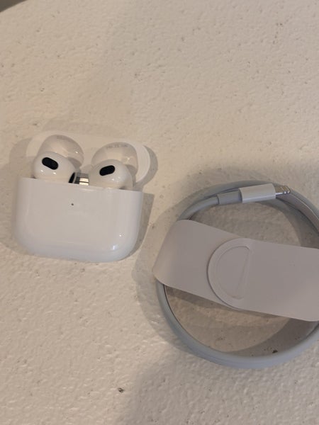 AirPods gen 362937628652418111