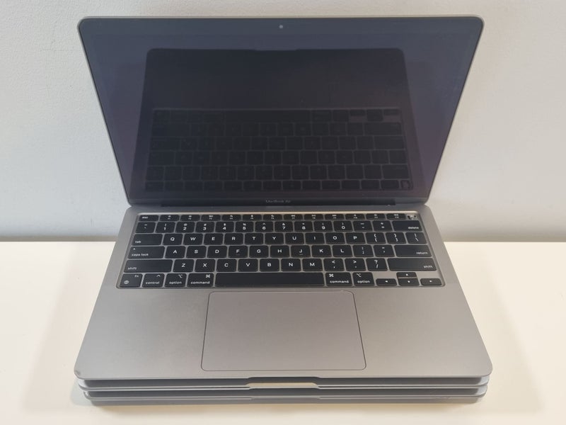 Apple Macbook Airs x3 Laptops (For Parts)62863867421059111