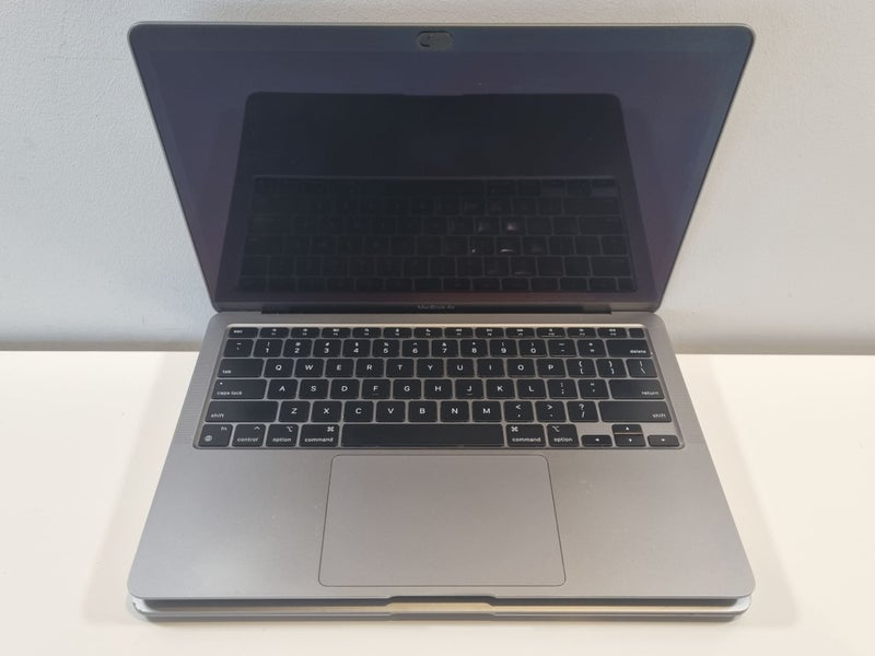 Apple Macbook Airs x3 Laptops (For Parts)62863867421059114