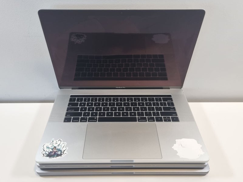 Apple Macbooks x3 Laptops (For Parts)62863867426690111