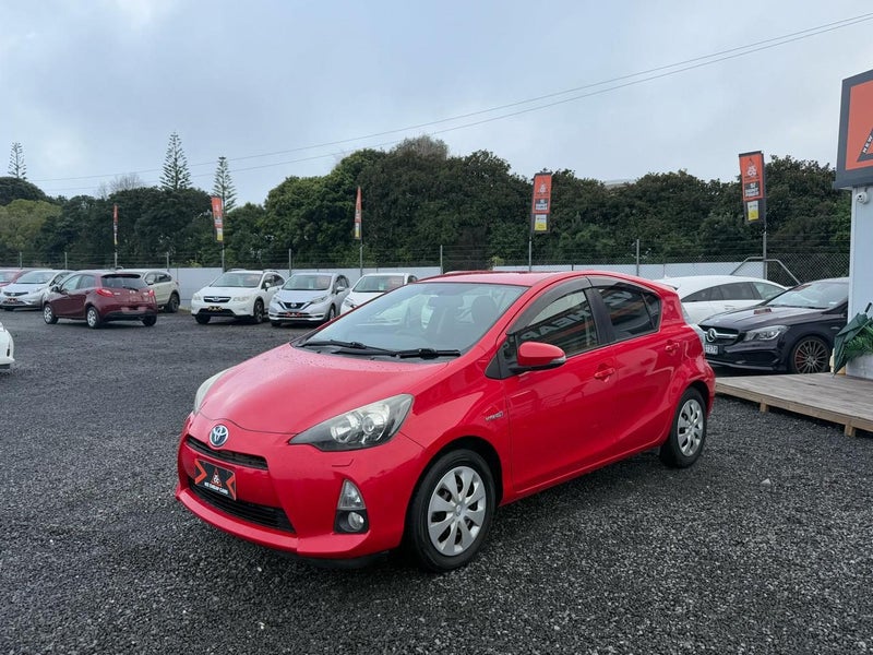 2013 Toyota Aqua HYBRID62865837452419113