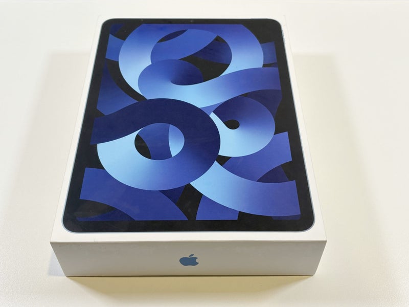 Apple iPad Air (5th Gen) 256gb Blue628638671133471128