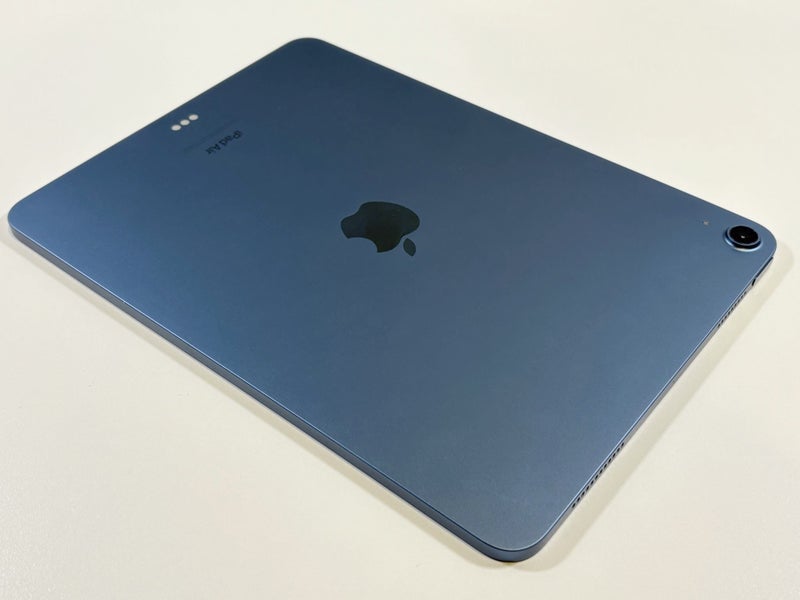Apple iPad Air (5th Gen) 256gb Blue62863867113347113
