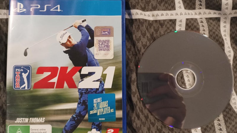 PS4 Pro 1TB62864739474561112