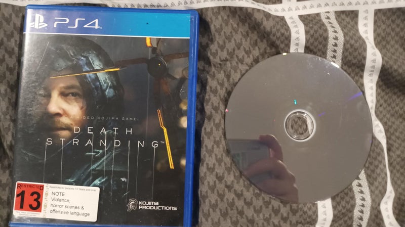 PS4 Pro 1TB62864739474561113