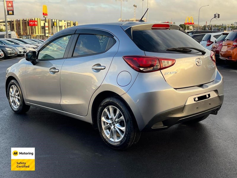 2014 Mazda Demio62864759142914114
