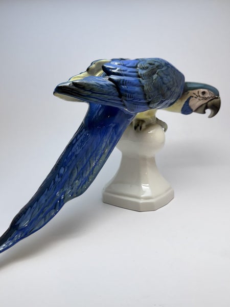 Royal Dux Bohemia Porcelain Large Blue Macaw Parrot Figurine62940492090627111