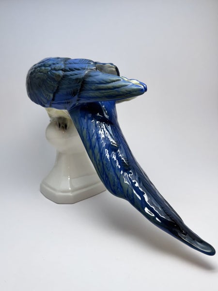 Royal Dux Bohemia Porcelain Large Blue Macaw Parrot Figurine62940492090627112