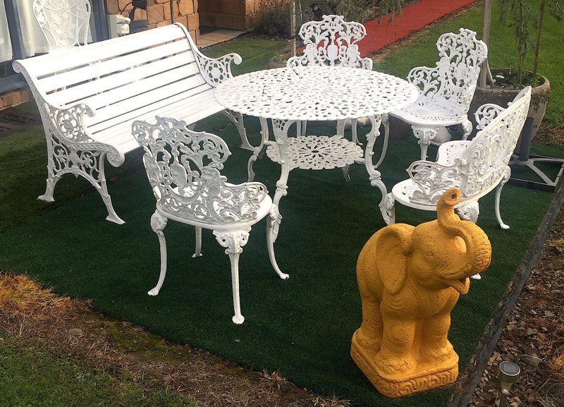 RARE GARDEN SCULPTURE of GOLDEN ELEPHANT – SYMBOL of WEALTH & PROSPERITY Carousel 2