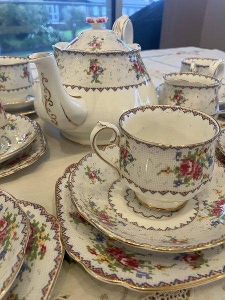 Bone China tea set62863863756291111