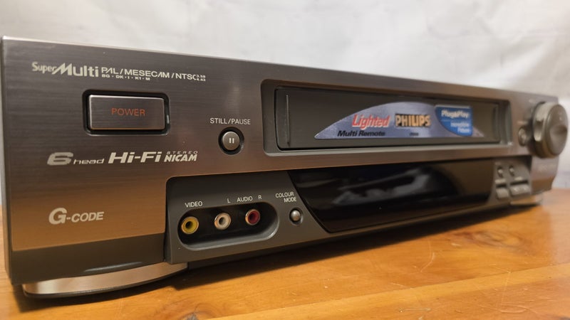 Philips VR-888 6 Head Hi-Fi Stereo VHS VCR Player Recorder + Remote Carousel 1