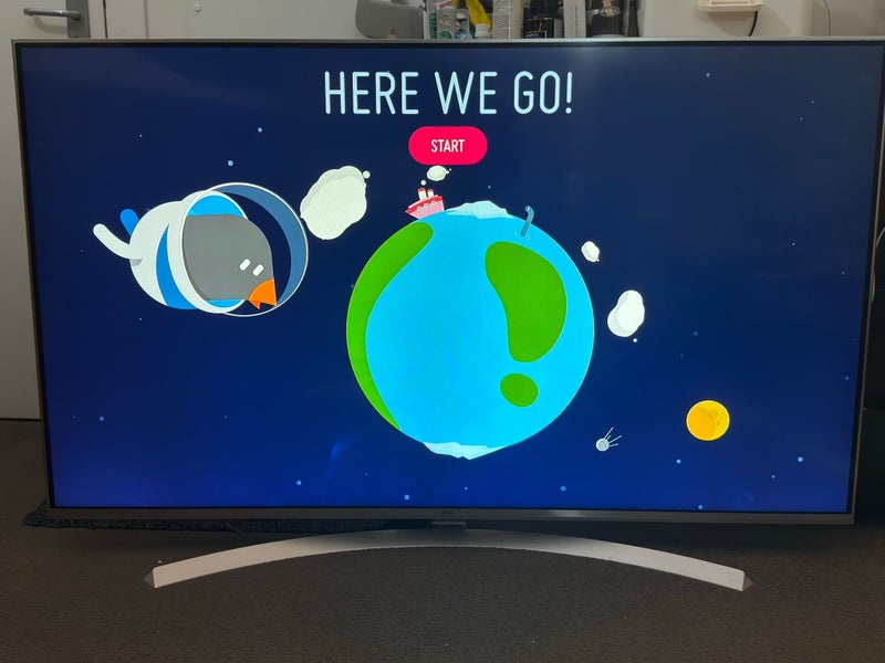 TV62953807118082112