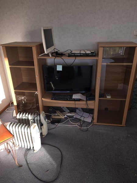 TV Cabinet Carousel 1