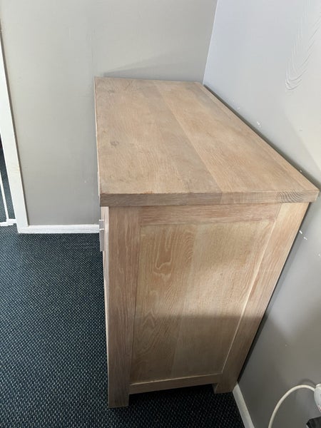 White Oak Cabinet62863870193026111