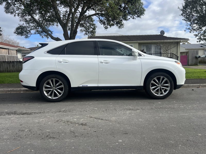 2012 Lexus RX 450h luxury crossover SUVs62864758779011111