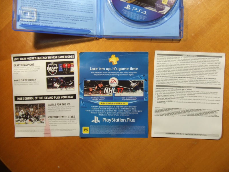 NHL 17 - PS4 Game - VG condition62863868809986112