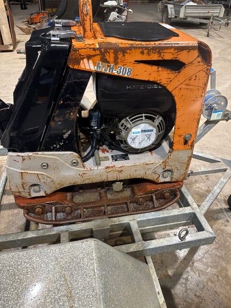 Mikasa forward and reverse plate!62946200571906114