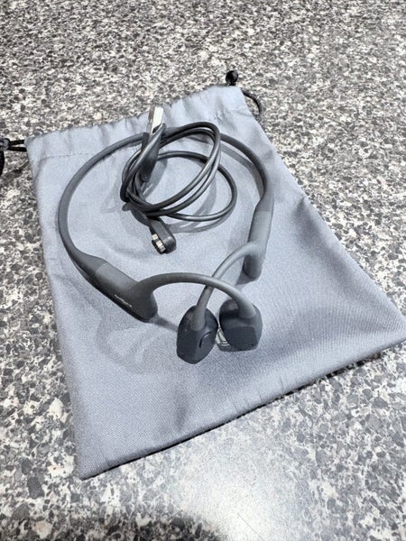Shokz Open Run Carousel 1
