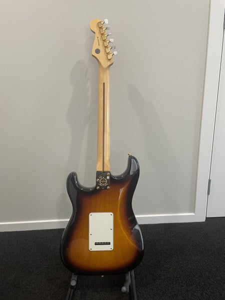 Fender Stratocaster – 2014 Anniversary62997789529985113
