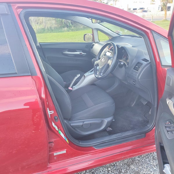 2007 Toyota Auris62865837345154113