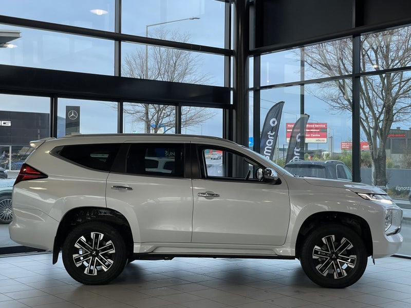2023 Mitsubishi Pajero Sport NZ NEW VRX 2.4D/4WD62865837328897114