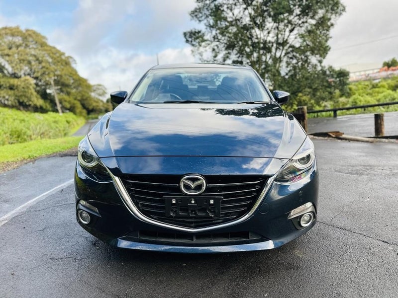 2014 Mazda Axela HYBRID !! HIGH SPEC !! LOW KMS !!62865837403267111