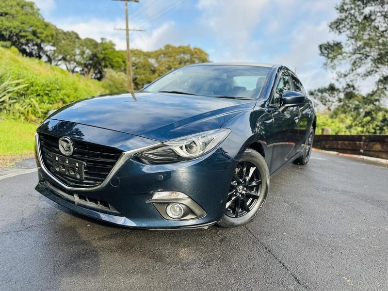 2014 Mazda Axela HYBRID !! HIGH SPEC !! LOW KMS !!62865837403267112