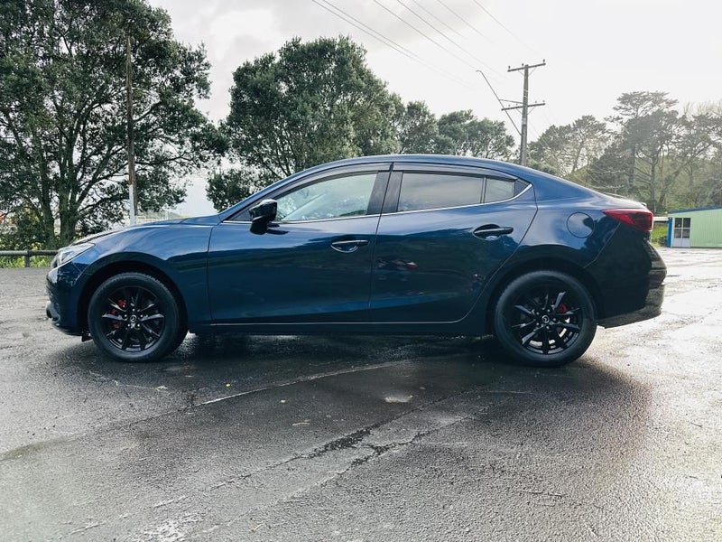 2014 Mazda Axela HYBRID !! HIGH SPEC !! LOW KMS !!62865837403267113