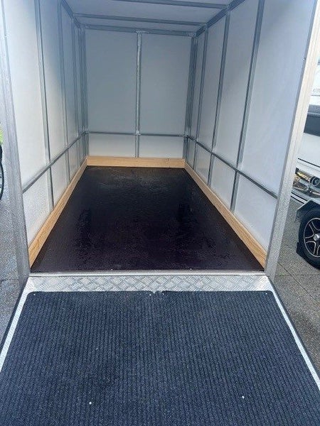 Brand New Enclosed Trailer62865837396099111