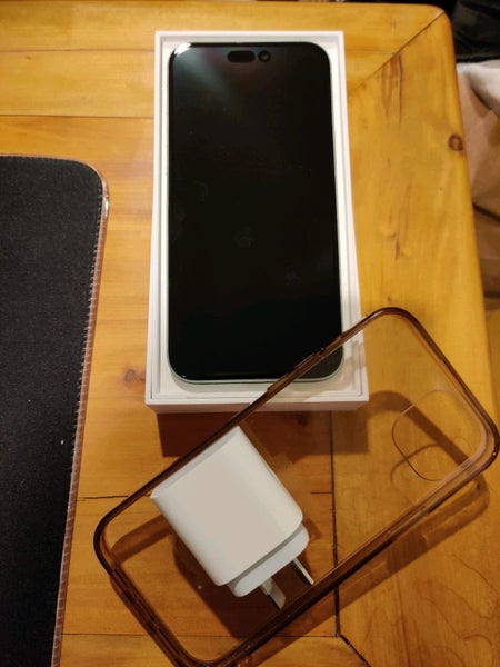 Great Condition iPhone 15+ 128GB (Green)62863870641667117