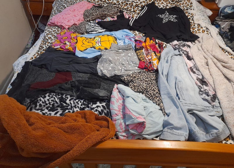 Big Bulk of womens plus size clothes sizes 18+ Carousel 1