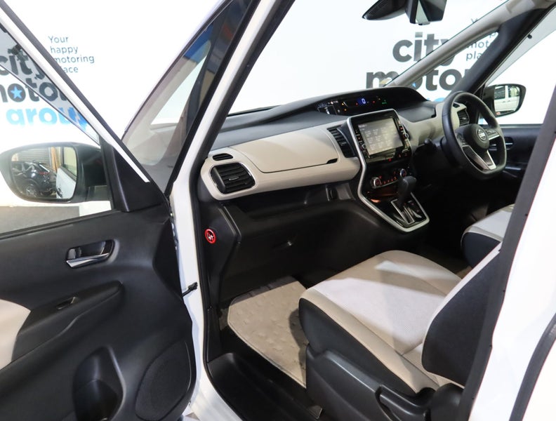 2019 Nissan Serena 2.0*HYBRID*HIGHWAY STAR*62865837267202113
