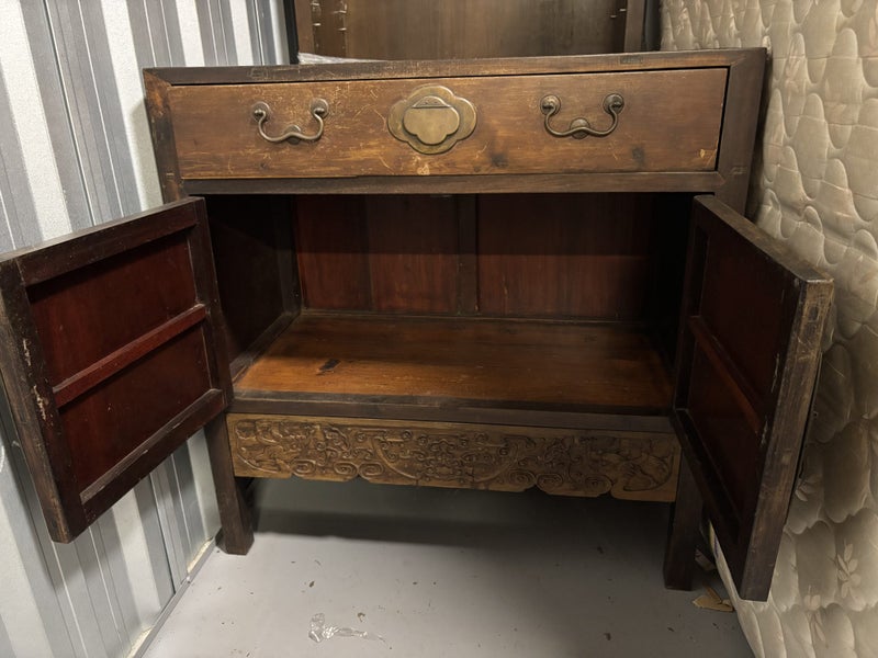 Traditional solid wood cabinets62938587068161111