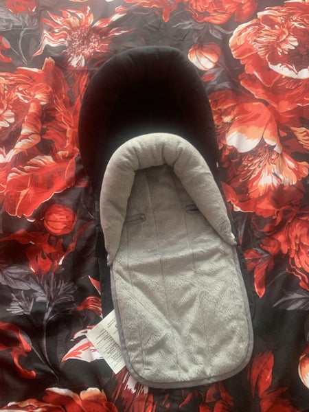 Baby head protector/warmer Carousel 2