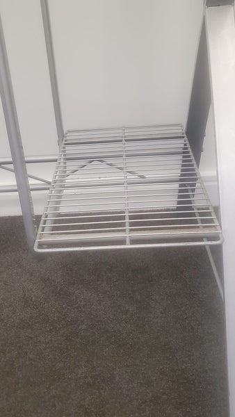 Desk and Chair Carousel 2