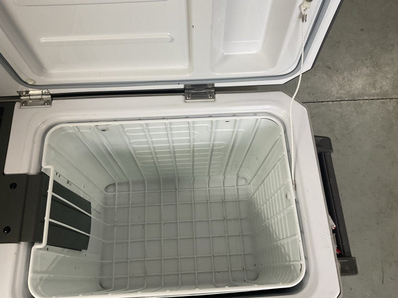 Duel Voltage Fridge /Freezer62939540789121111