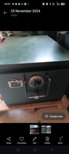 Military gun safe (heavy duty)62939540794626112