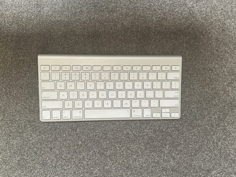 Apple iMac 21.5" Carousel 4