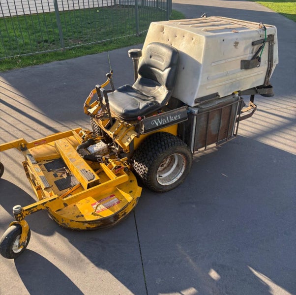 Walker Mower62938590973441112