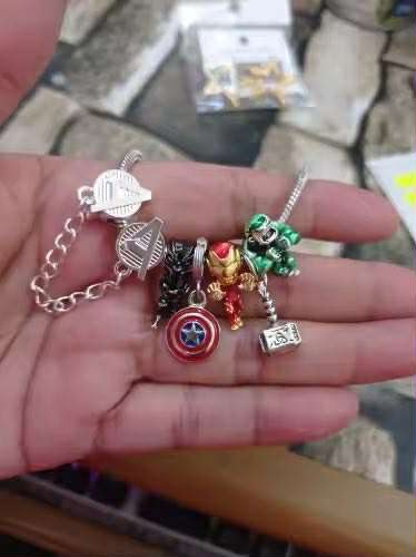 Avengers charm bracelet62937629262594112