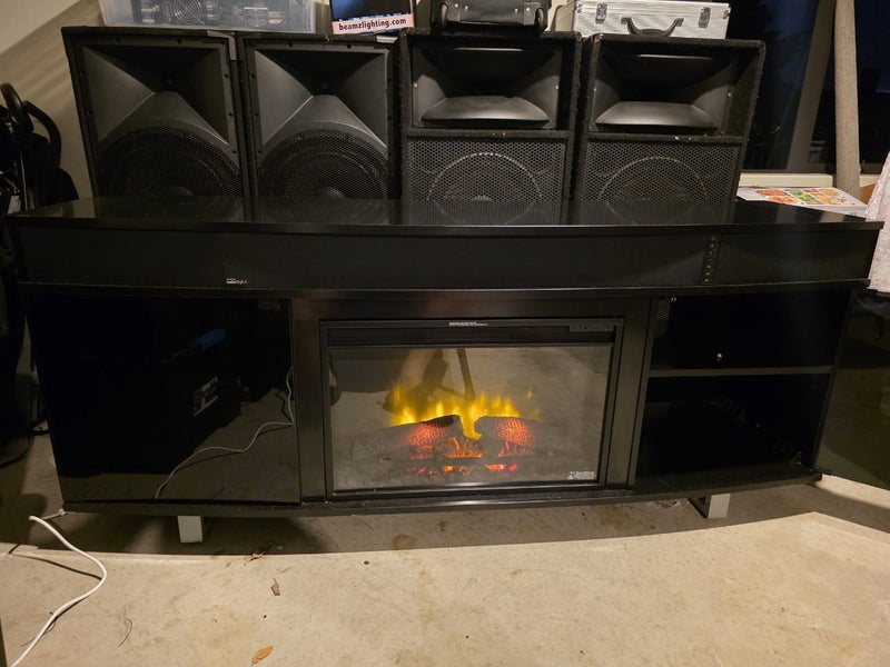 BelloDigital TV stand, heater, faux fireplace & Bluetooth speaker. $1 reserve! Carousel 1