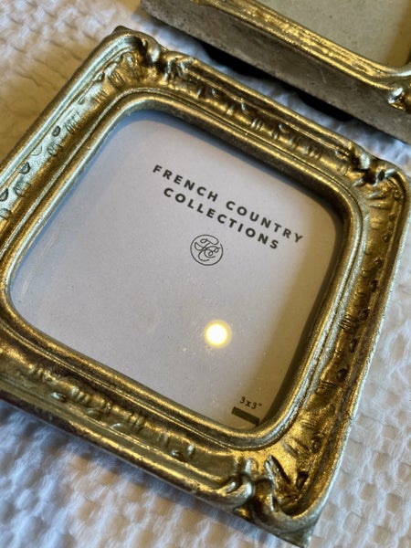 2 lovely UNUSED French Country Picture Frames Carousel 2