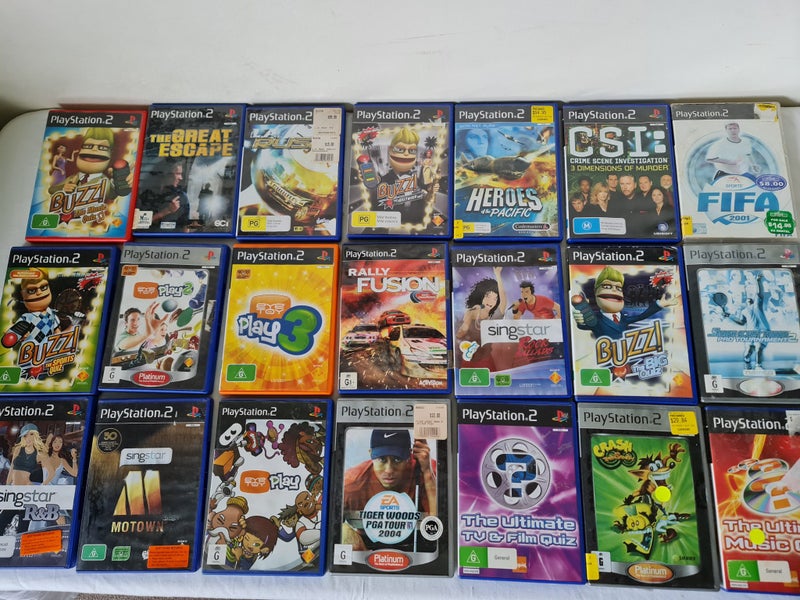PS2 Bundle of 21 Games Carousel 1