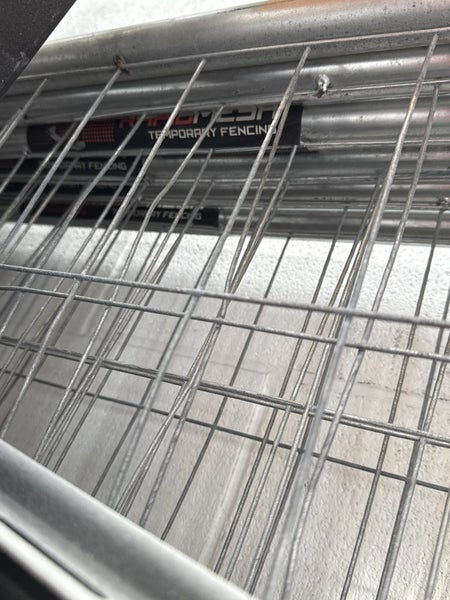 Commercial temporary Fencing Carousel 2